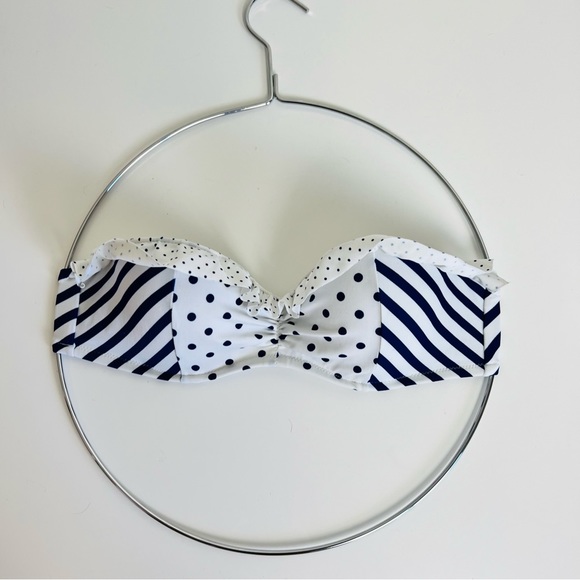 Victoria’s Secret Flounce White& Blue Dot Stripe Bandeau Swim Bikini Top - Picture 3 of 8